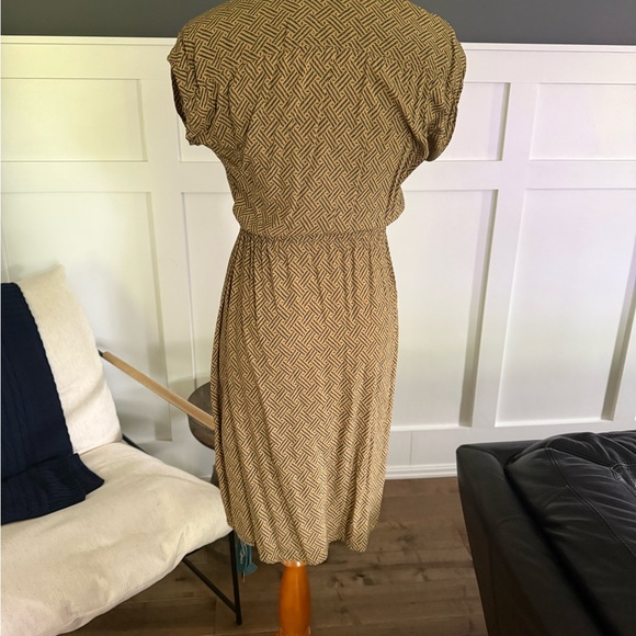 Anthropology Chic Tan Patterned Midi Dress - Picture 3 of 6